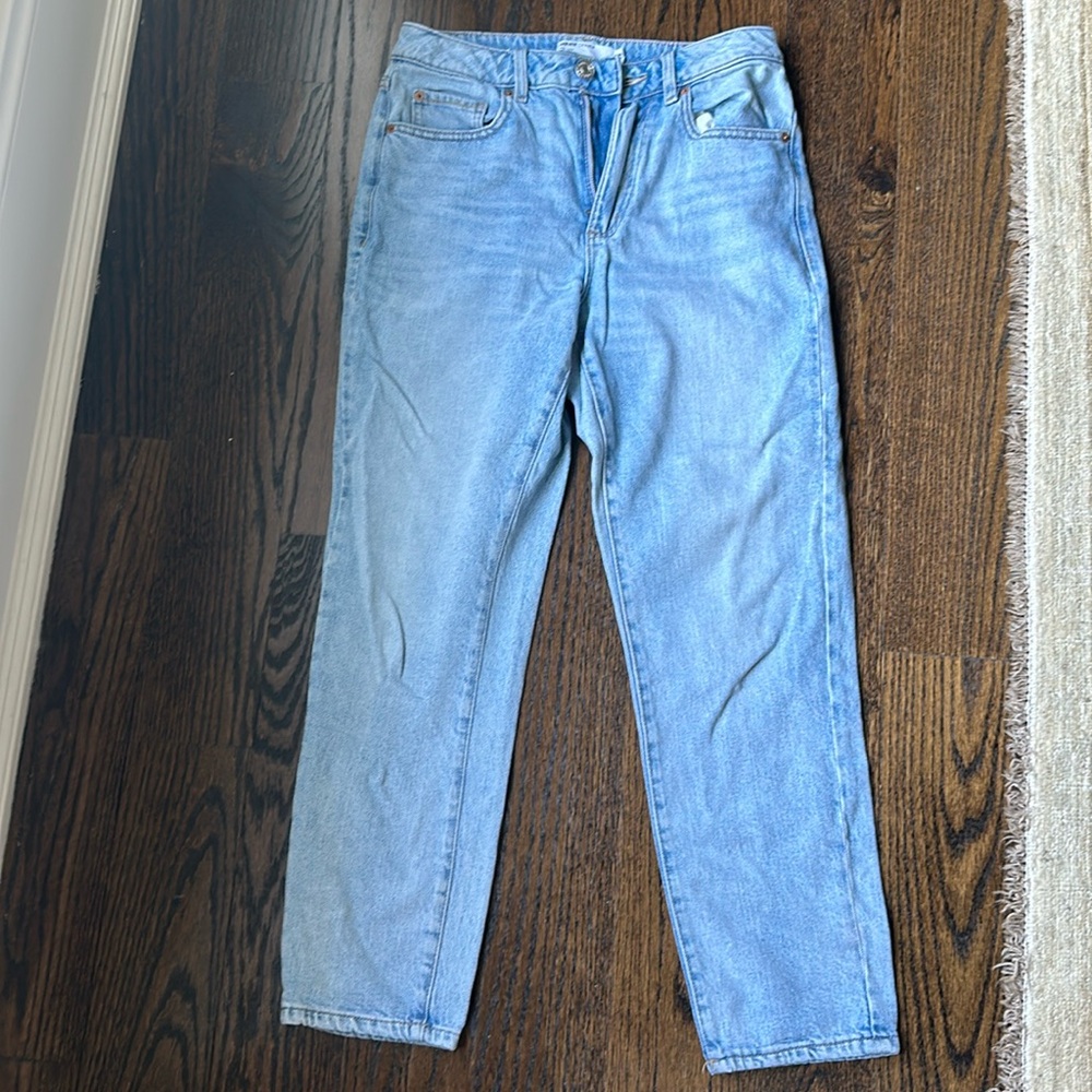 Mom Jeans